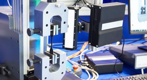 Virtual Reality Tensile Test Machines: Amping Up Material Sciences